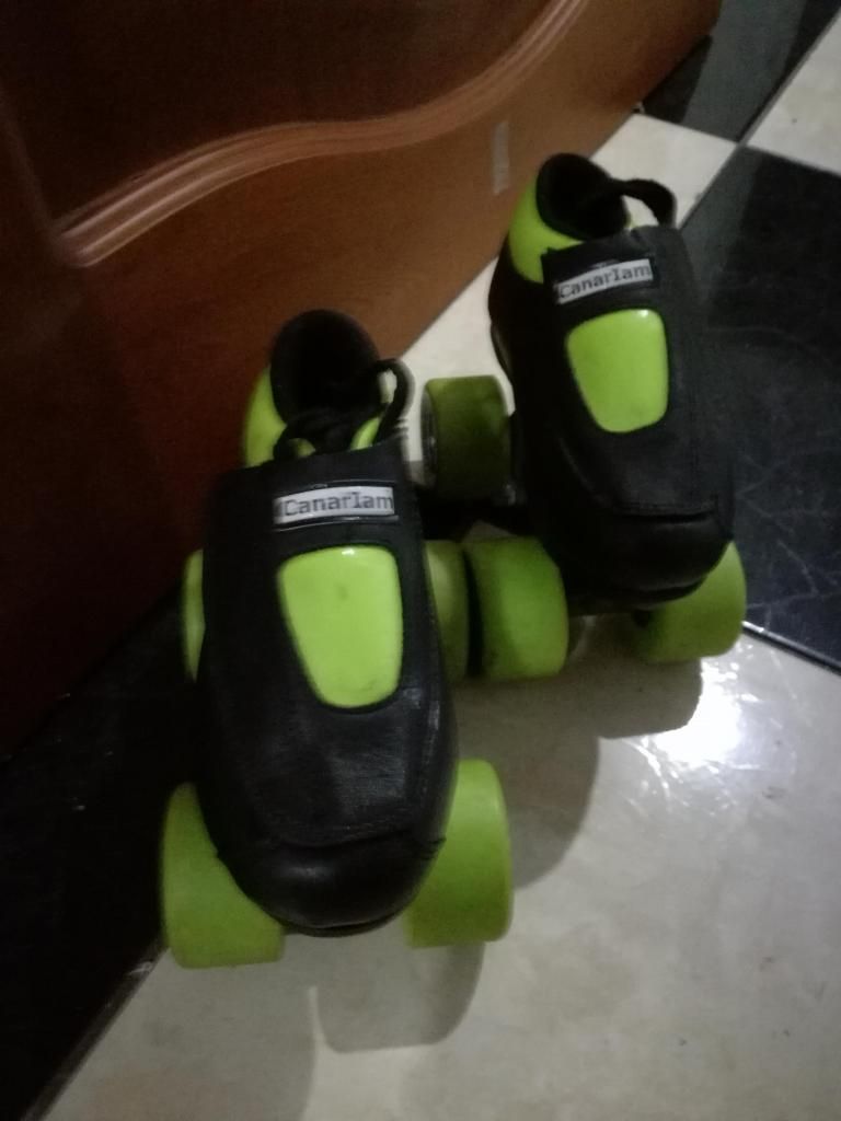 PATINES CUATRO RUEDAS CANARIAM