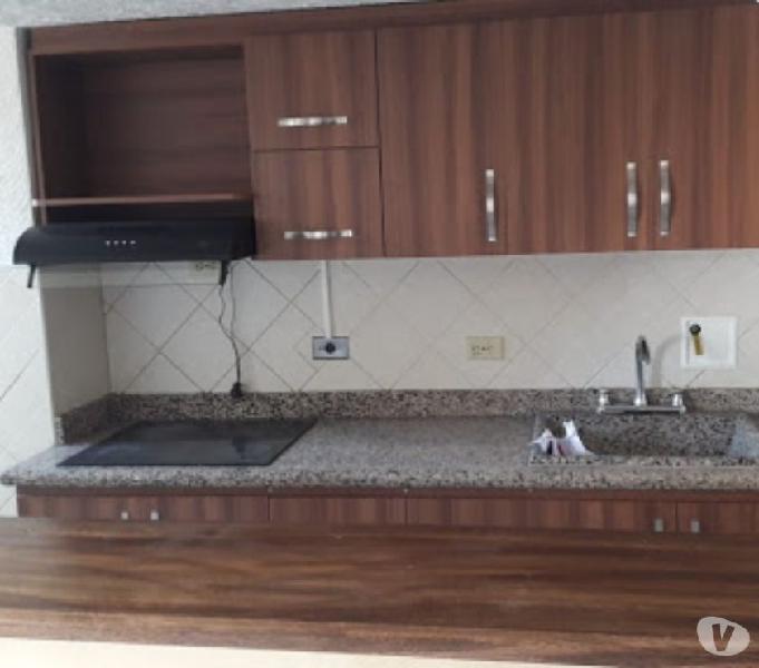 APARTAMENTO EN ARRIENDO EN CONQUISTADORES Cod 713-717