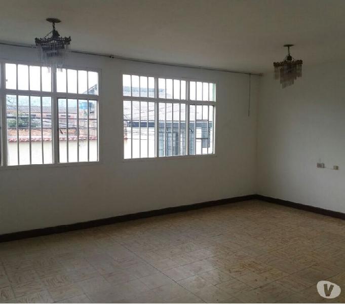 Arriendo Apartamento en el Barrio Belalcazar