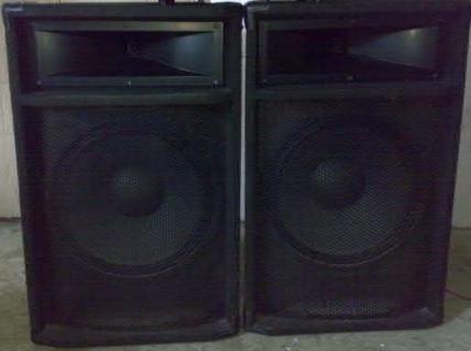 Vendo Cabinas Y Amplificador De Sonido