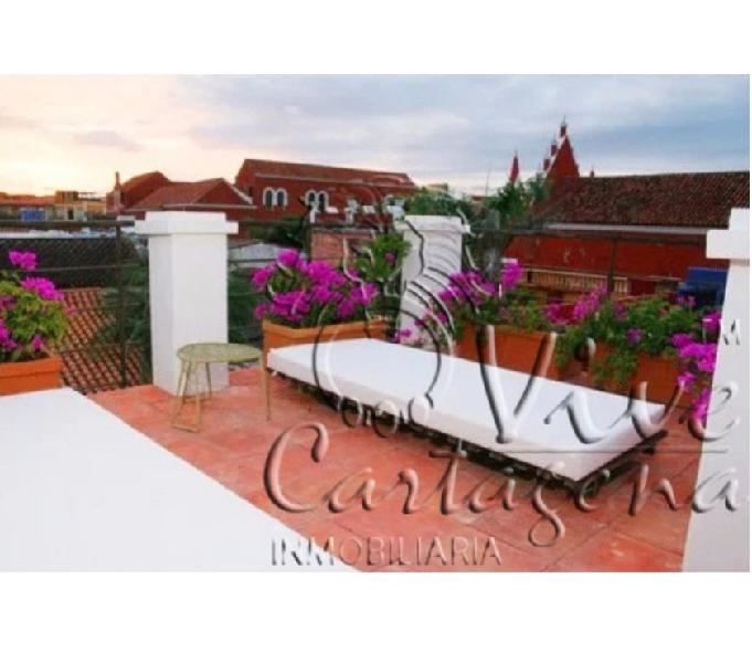 casa colonial con piscina privada cartagena