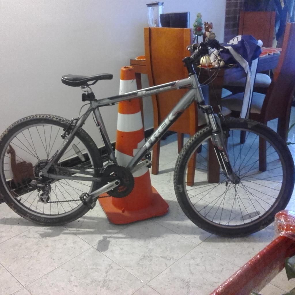 Bicicleta TREK, en buen estado