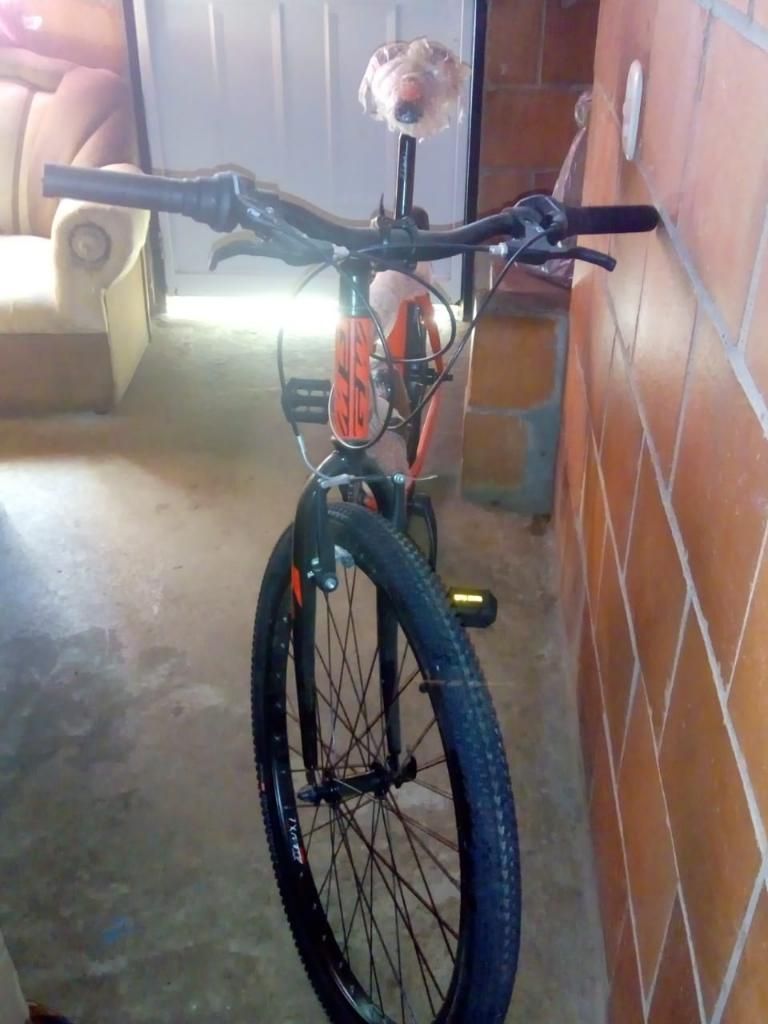 Se Vende Bicicleta Marca Gw Titan Nueva