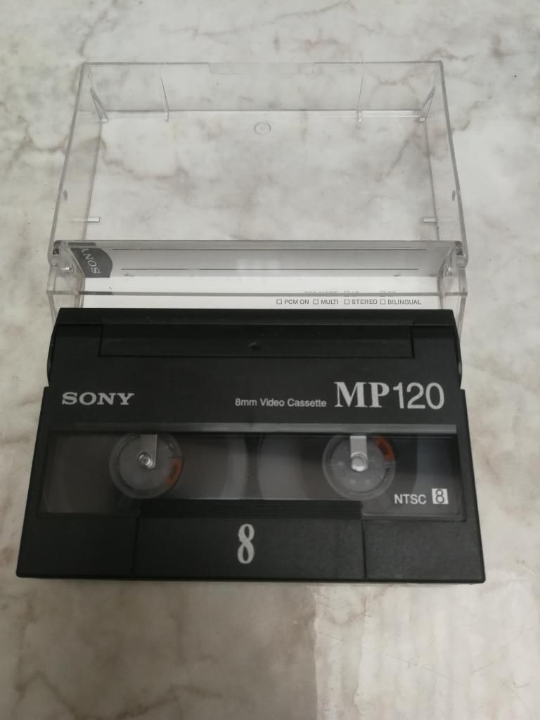 Cassettes Video 8