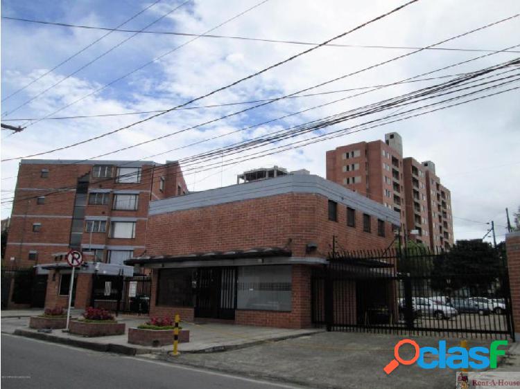 Apartamento en La Floresta mls19-941SGC