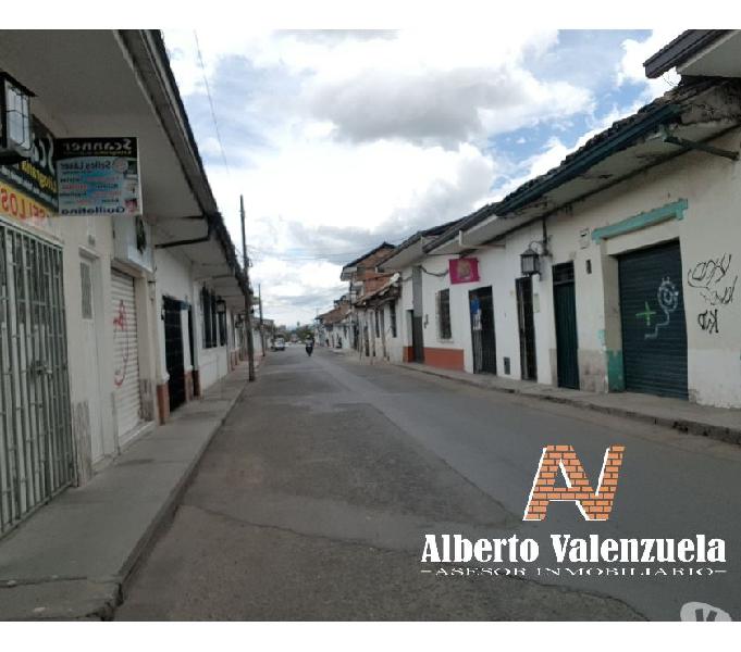 CASA BARRIO VALENCIA PUNTO COMERCIAL VENDO PERMUTO