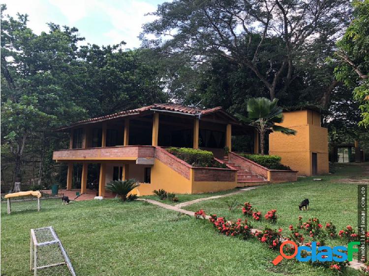 FINCA DE RECREO SAN JERONIMO ANTIOQUIA SE VENDE