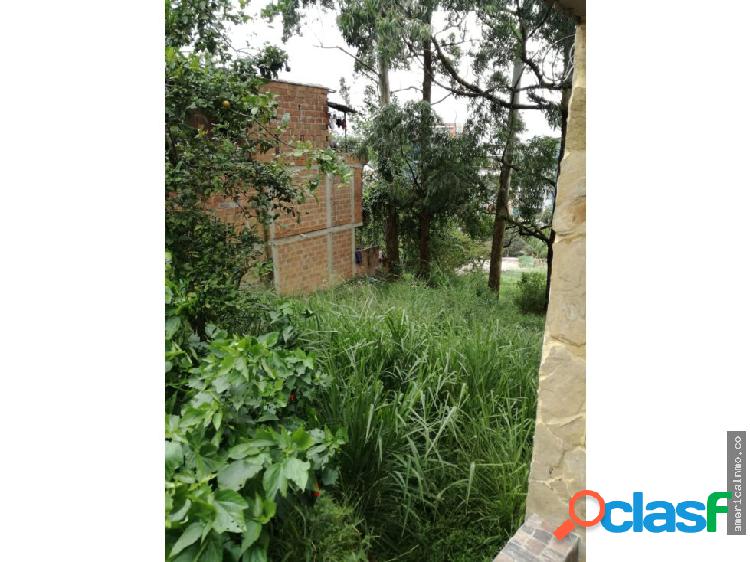 Lote en venta en Envigado alto de las Flores