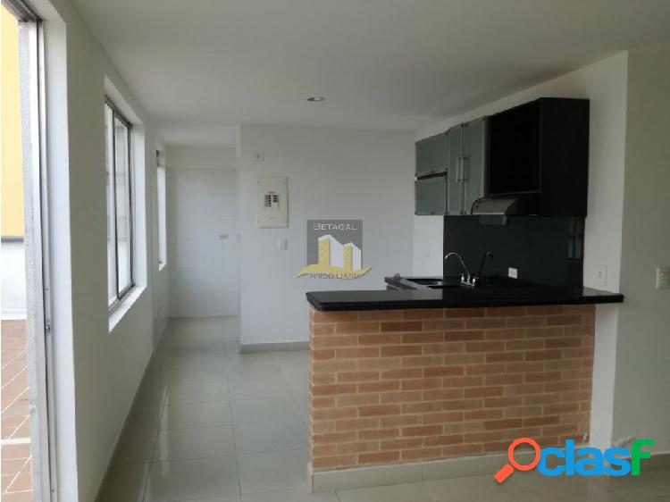 RENTO EXCELENTE APARTAMENTO PINARES PEREIRA