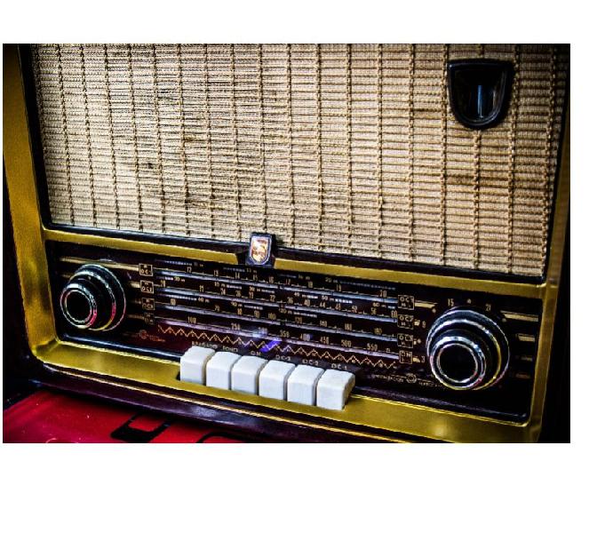 Reparación de Radios antiguos Tocadiscos Tornamesas