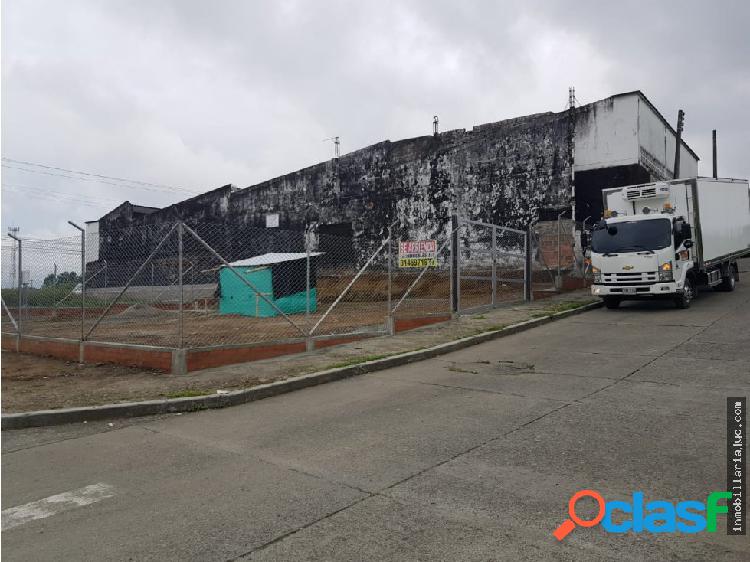 SE ARRIENDA LOTE EN LA CALLE 41 DE ARMENIA Q.
