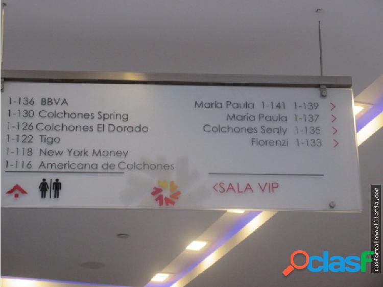 Se arrienda Local en UNICENTRO