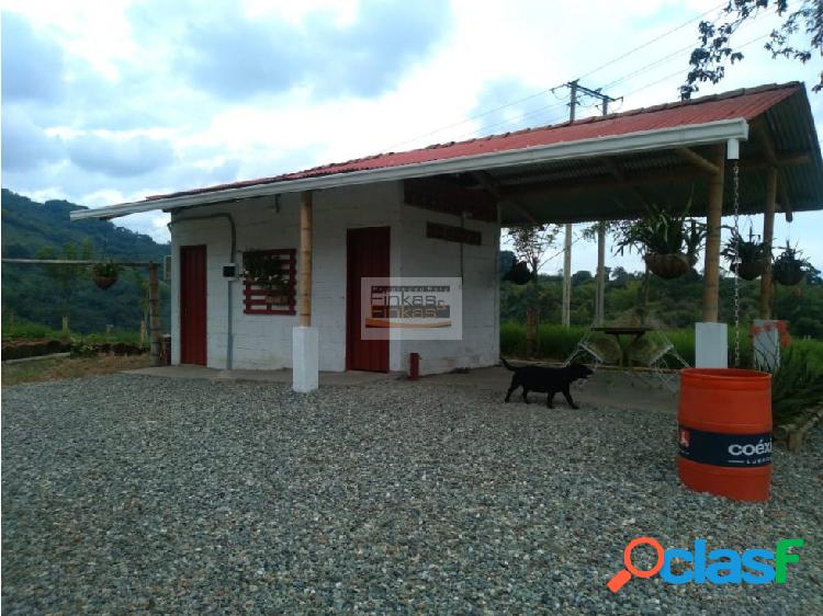 Se vende Finca en Potosi Calarcá