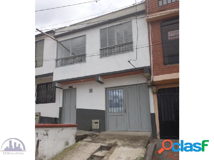 Se vende casa en Samaria, Pereira. Con 2 rentas