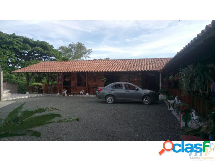 VENDO CASA CAMPESTRE PUEBLITO CAFETERO PEREIRA