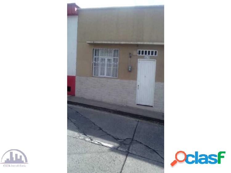 VENDO CASA COMERCIAL, CENTRO, PEREIRA