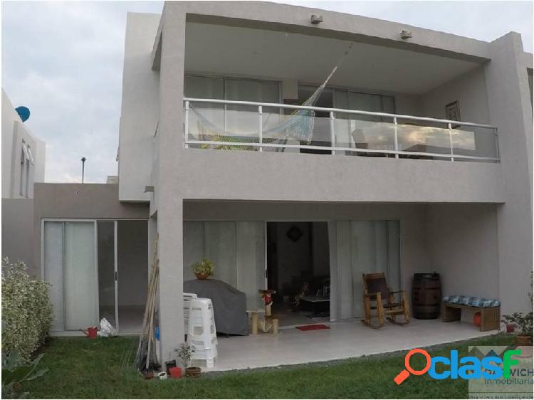 VENDO CASA EN CONDOMINIO - JAMUNDÍ