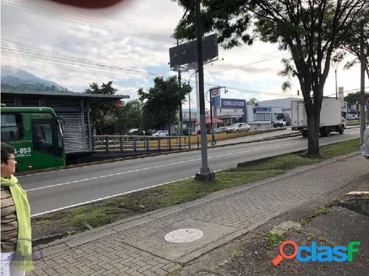 VENDO LOTE AVENIDA 30 DE AGOSTO, PEREIRA