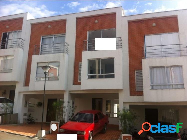 VENTA CASA SECTOR LA VILLA - PEREIRA