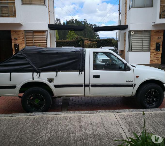 Vendo chevrolet luv 2.5 turbo diésel 2001