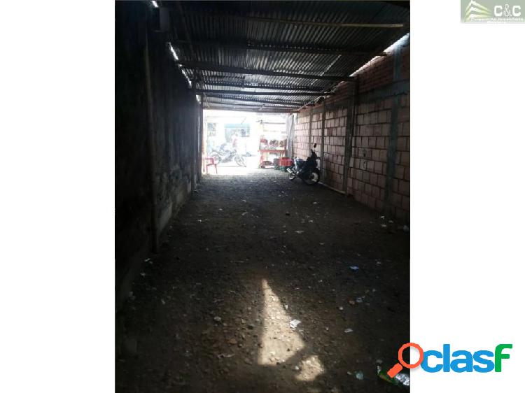 Venta Casa Lote comercial en Centro sur 5382