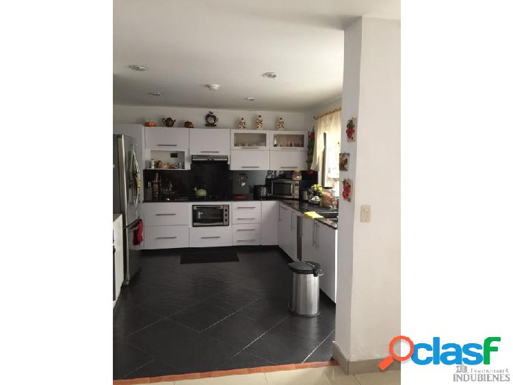 Venta de Casa en Belen Rosales Medellín