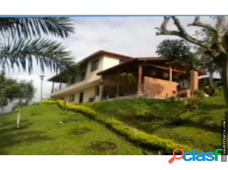 Venta de Finca Lago Calima Darien (JV)