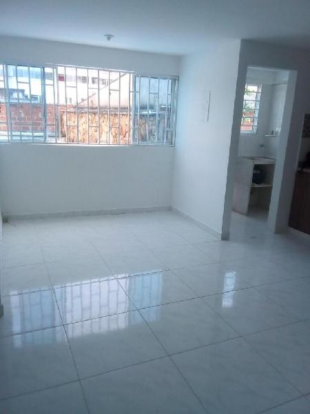 1484 Arriendo apartamento edificio Ambar Antonia Santos