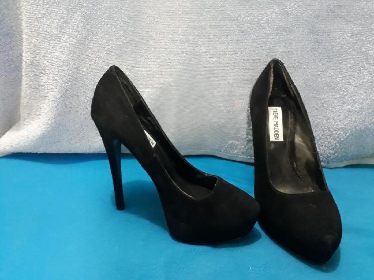 Zapatos Elegantes Talla 36. Estado 10/10