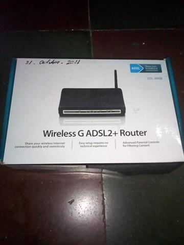 Dos Routers Modems.