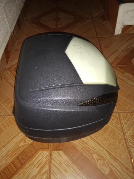 Baúl para Moto