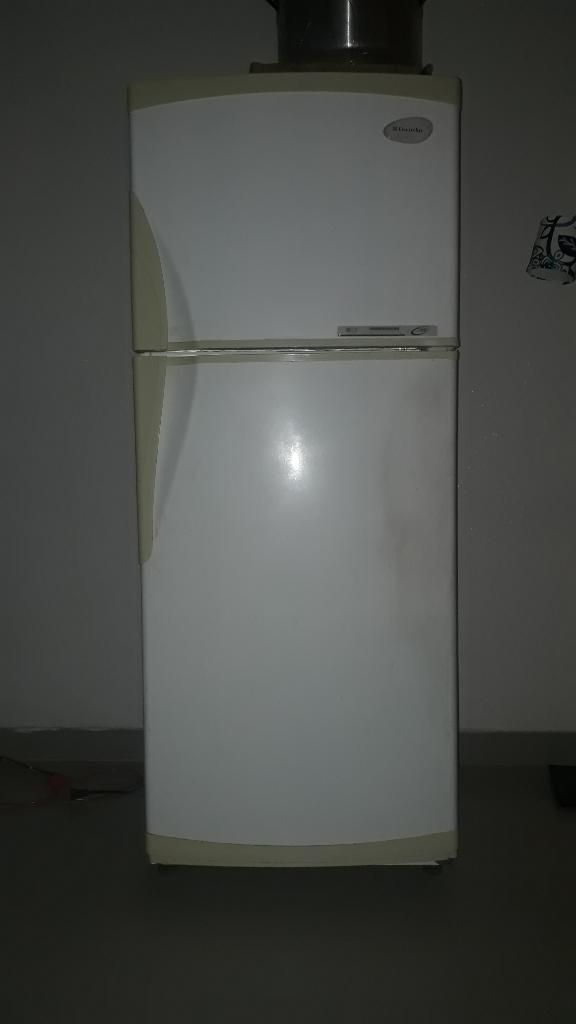 Nevera Electrolux No Frost