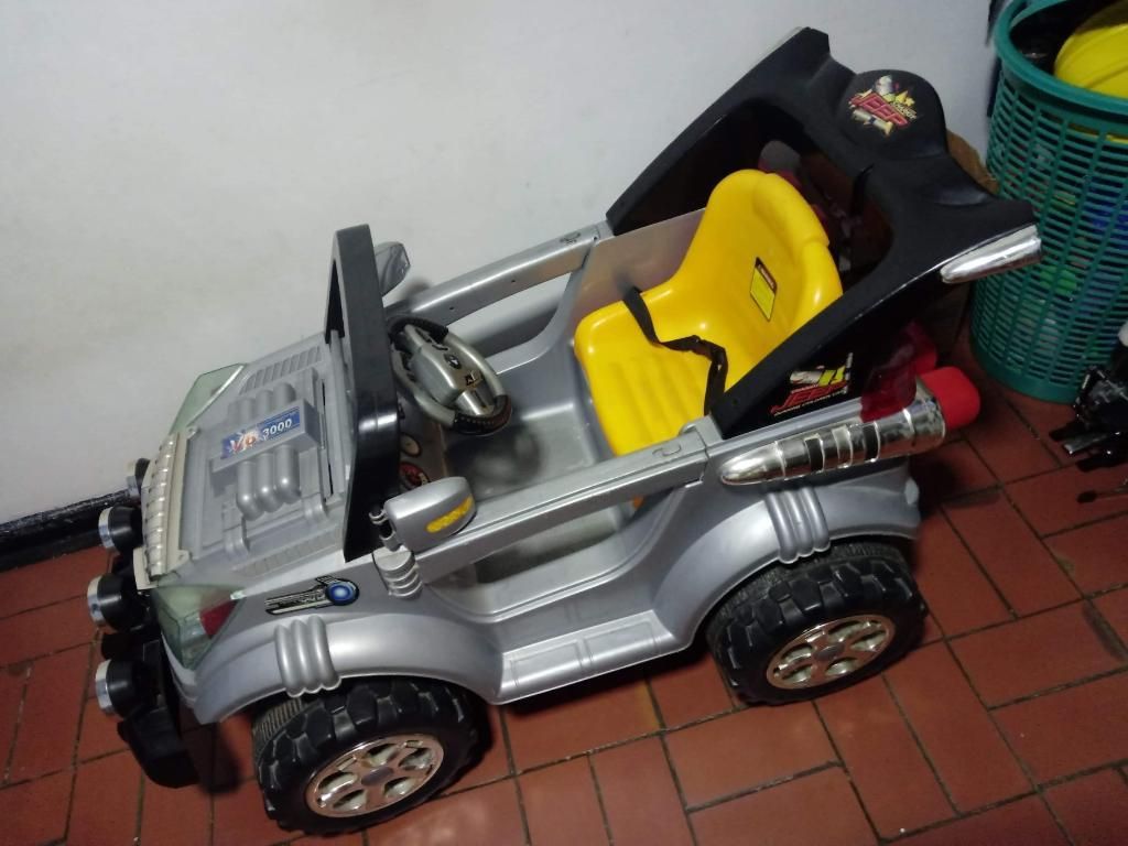 Carro a Control Remoto para Niño