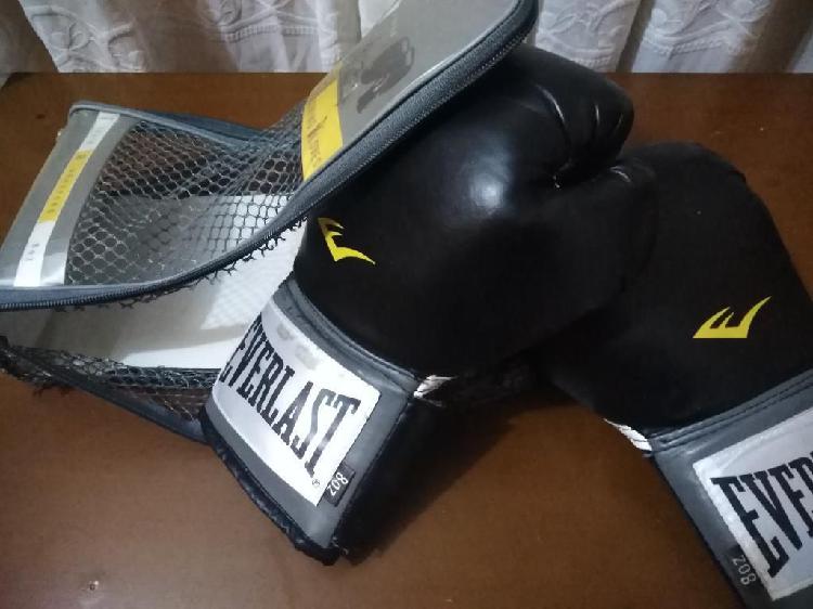 Savo de Boxeo Y Guantes Everlast