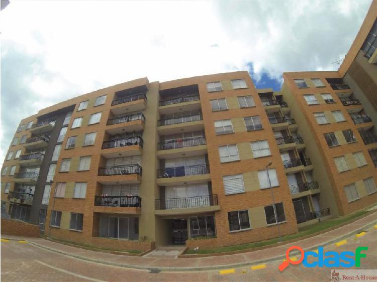 Apartamento en Sabana Centro Chia mls19-86COC