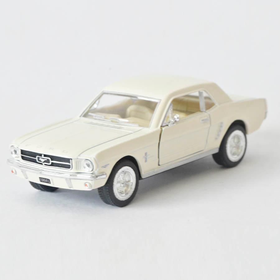Ford Mustang  Beige Escala 1:36 Ref 720