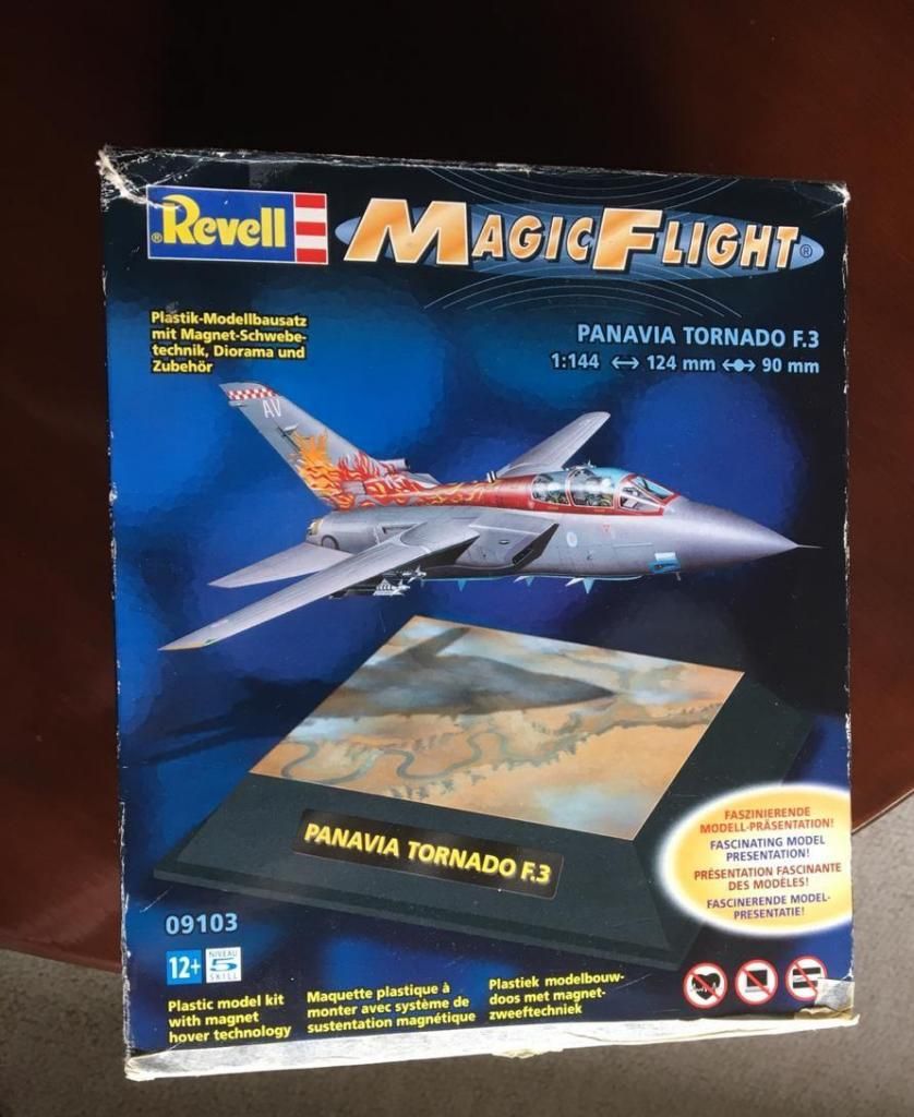 Magic Flight Panavia Tornado F3 - Revell