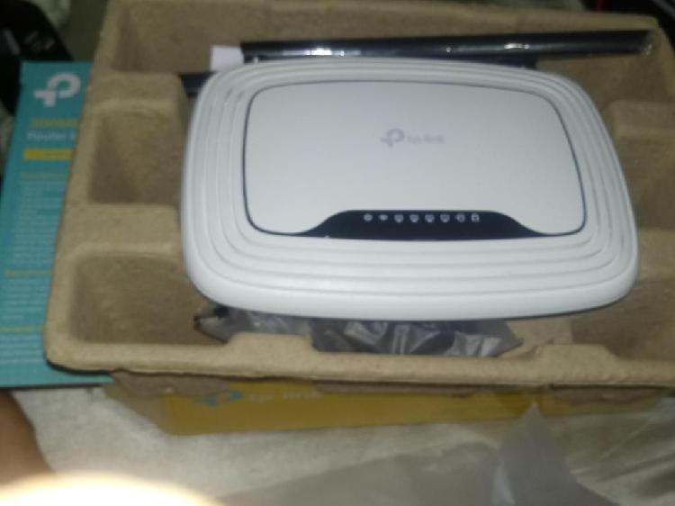 Combo router y access point TP-link 300 Mbps