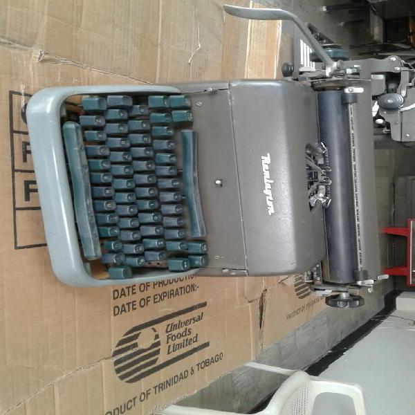 Maquina de Escribir Marca Remington