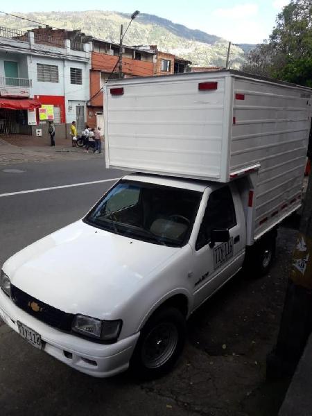 chevrolet luv