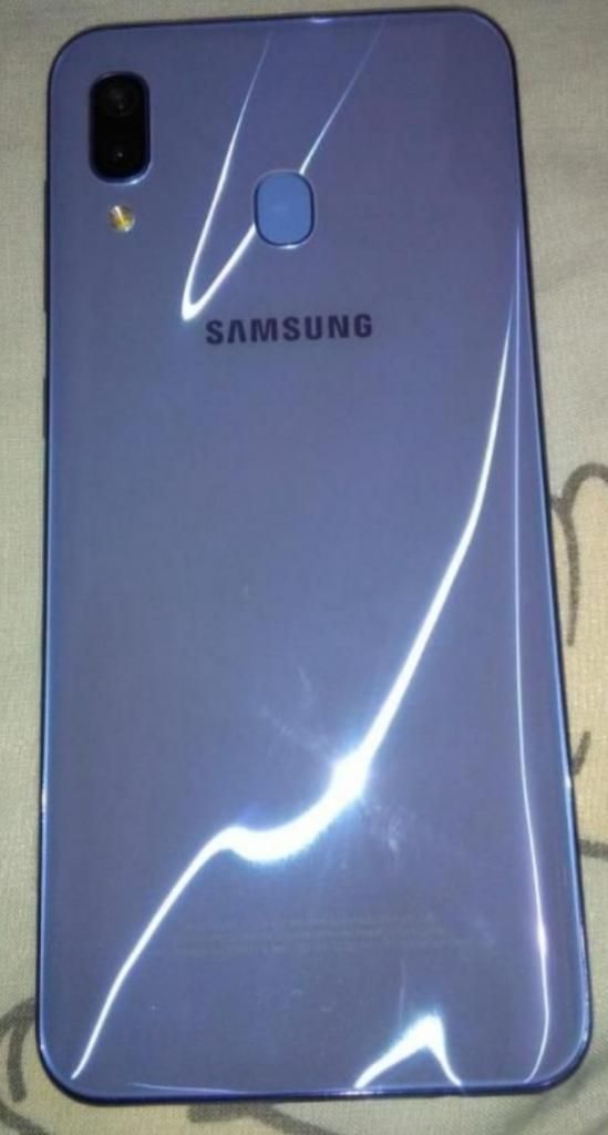 Hermoso Samsung Galaxy A30