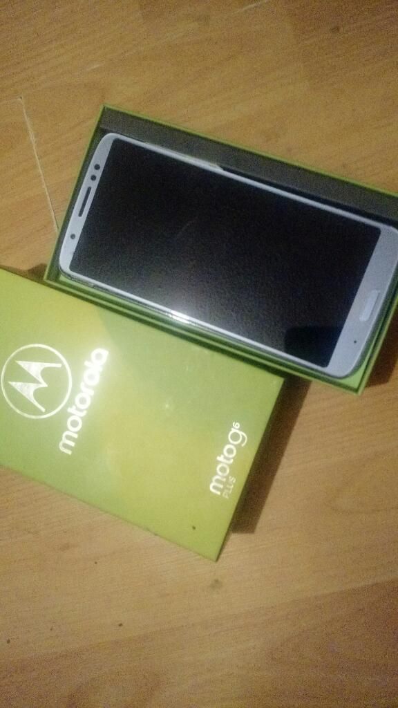 Motorola G6 Plus Mojado