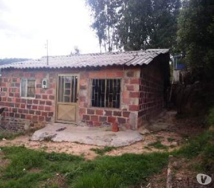 SE VENDE CASALOTE EN PAIPA