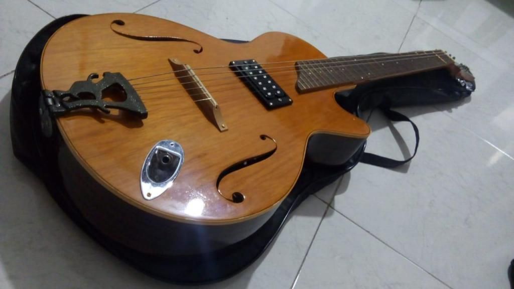 Guitarra Electroacustica - HECRUZ