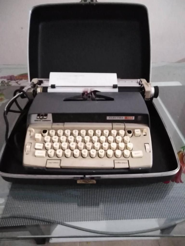 maquina de escribir scm smith corona