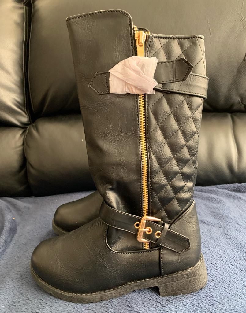 Botas Niña Talla 32, Nuevas