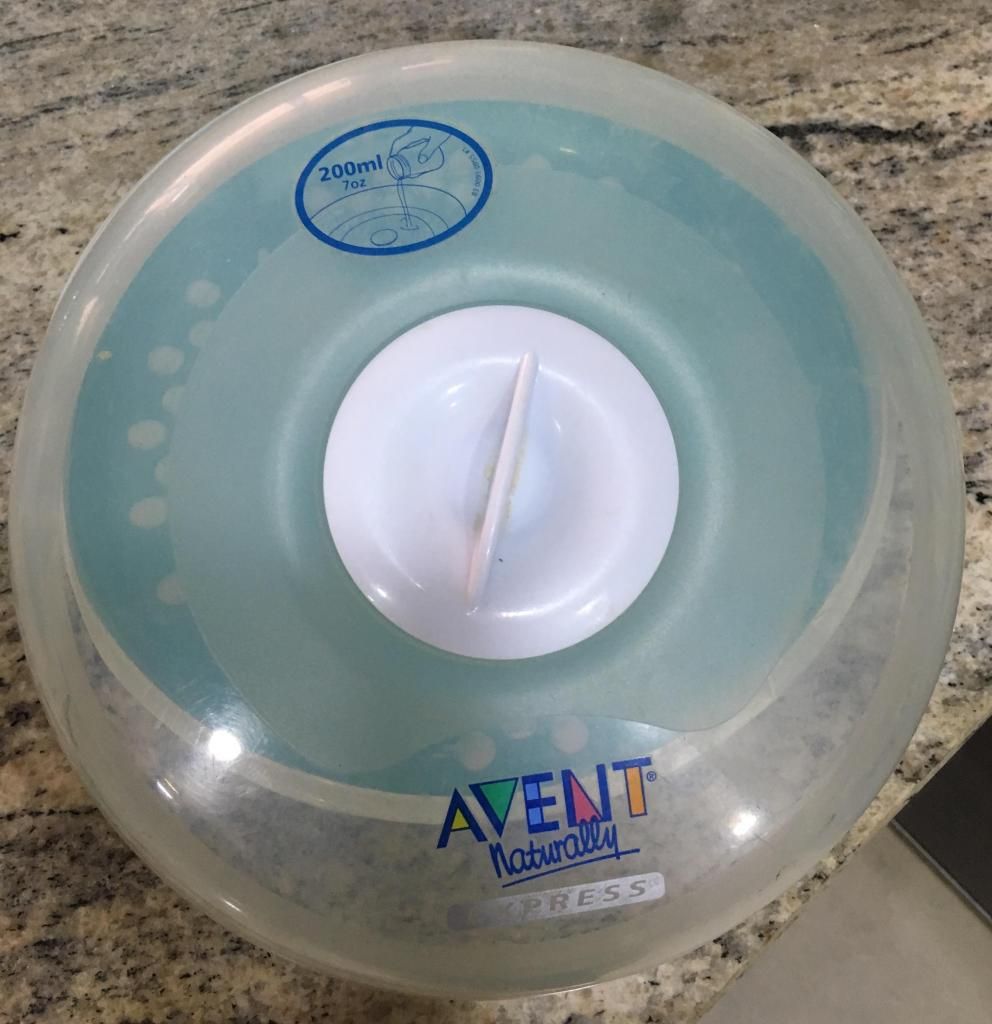 Esterilizador para teteros marca Avent