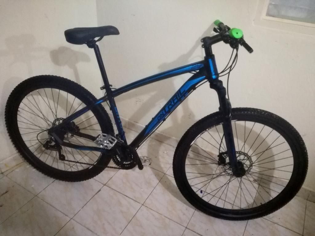 Bicicleta con Frenos Hidraulicos Rin 29