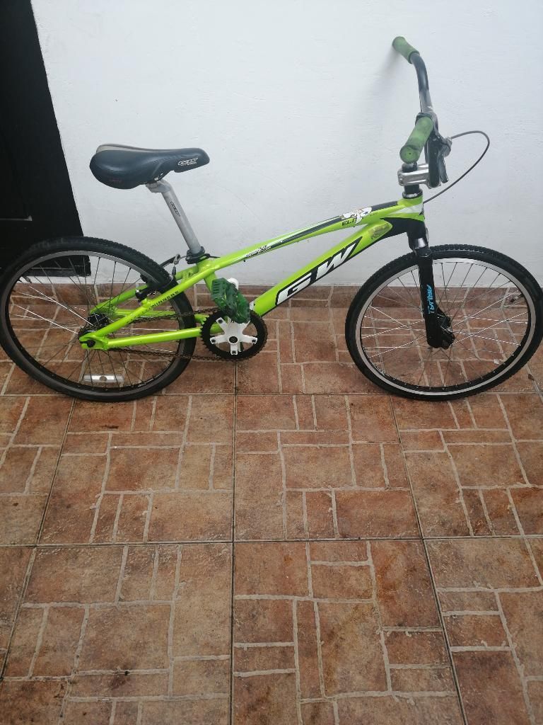 BICI BMX GW Elite Mediana