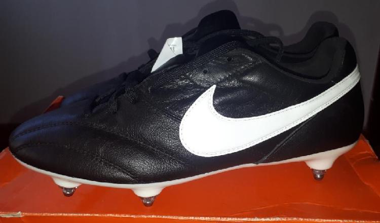 Guayos Nike Premier 8us 38col